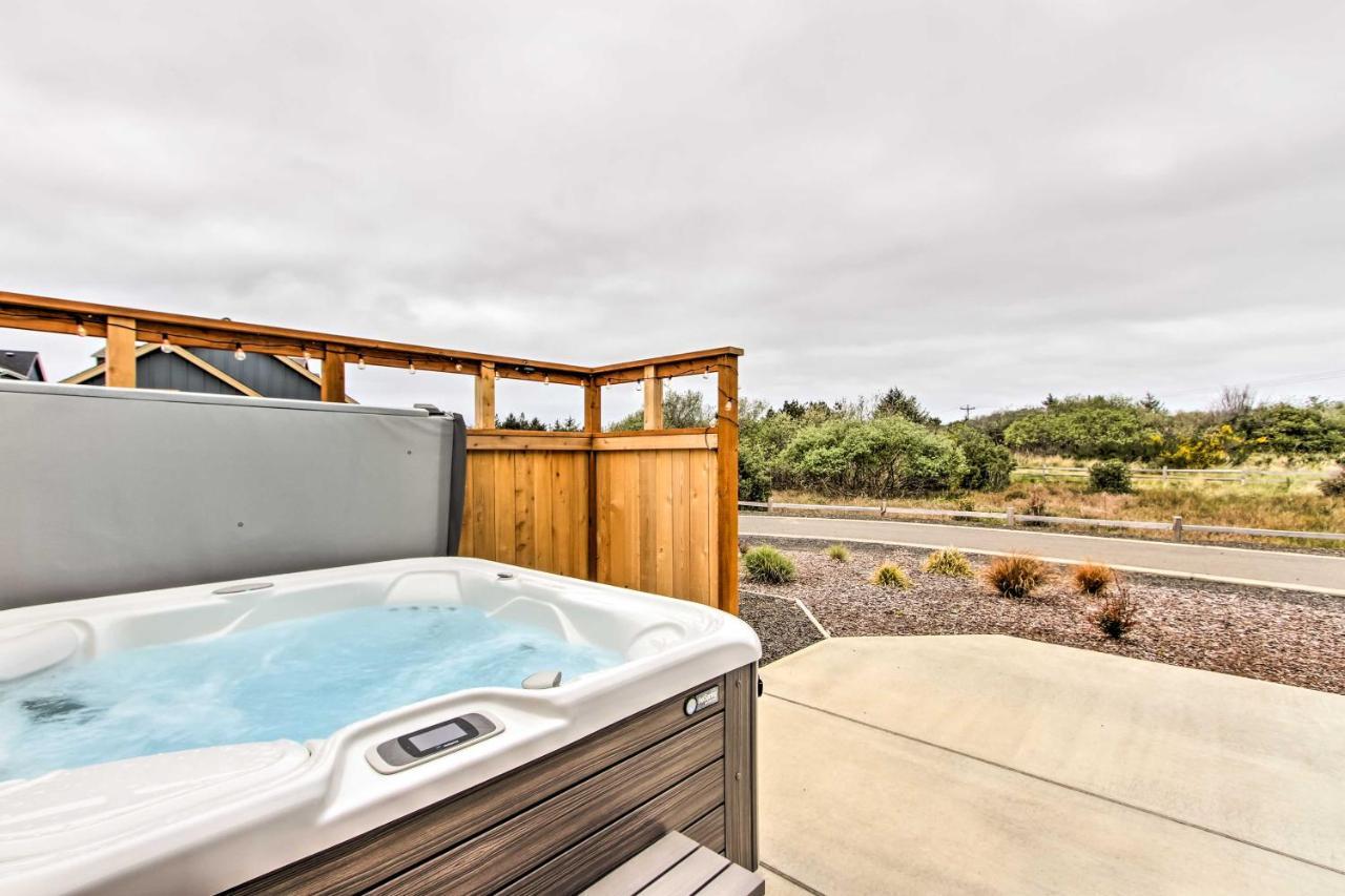 Ocean Shores House With Hot Tub - Walk To Beach Екстериор снимка